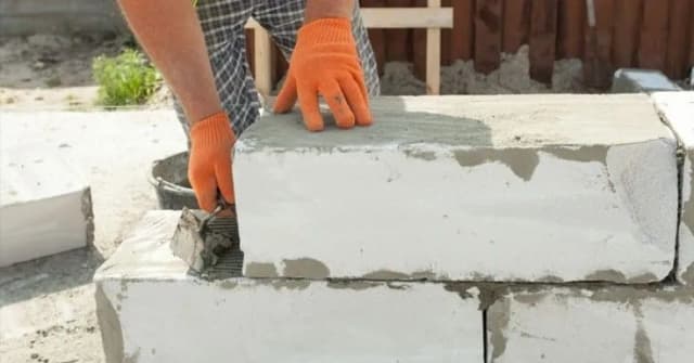 Jaką zaprawę do bloczków betonowych wybrać, by uniknąć błędów? Jaką zaprawę do bloczków betonowych wybrać, by uniknąć błędów?