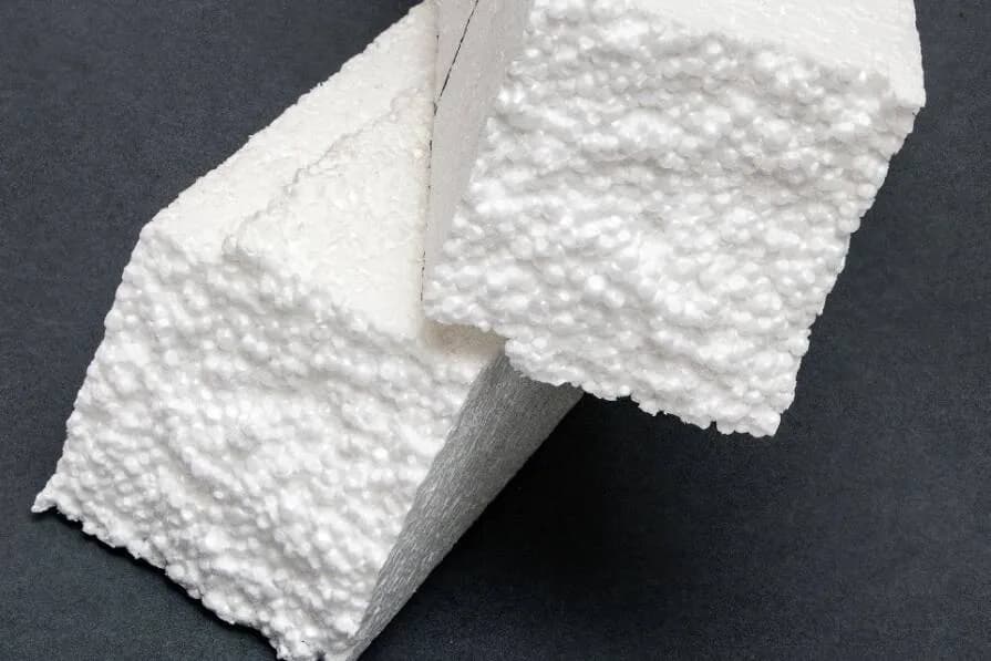 Styropian jakie śmieci? Dowiedz się, jak go prawidłowo wyrzucić. Styropian jakie śmieci? Dowiedz się, jak go prawidłowo wyrzucić.