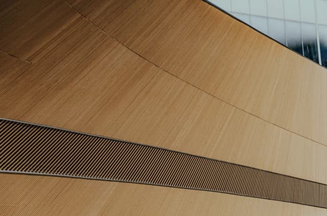 Jak działają panele wygłuszające i kiedy naprawdę warto je zastosować? Jak działają panele wygłuszające i kiedy naprawdę warto je zastosować?